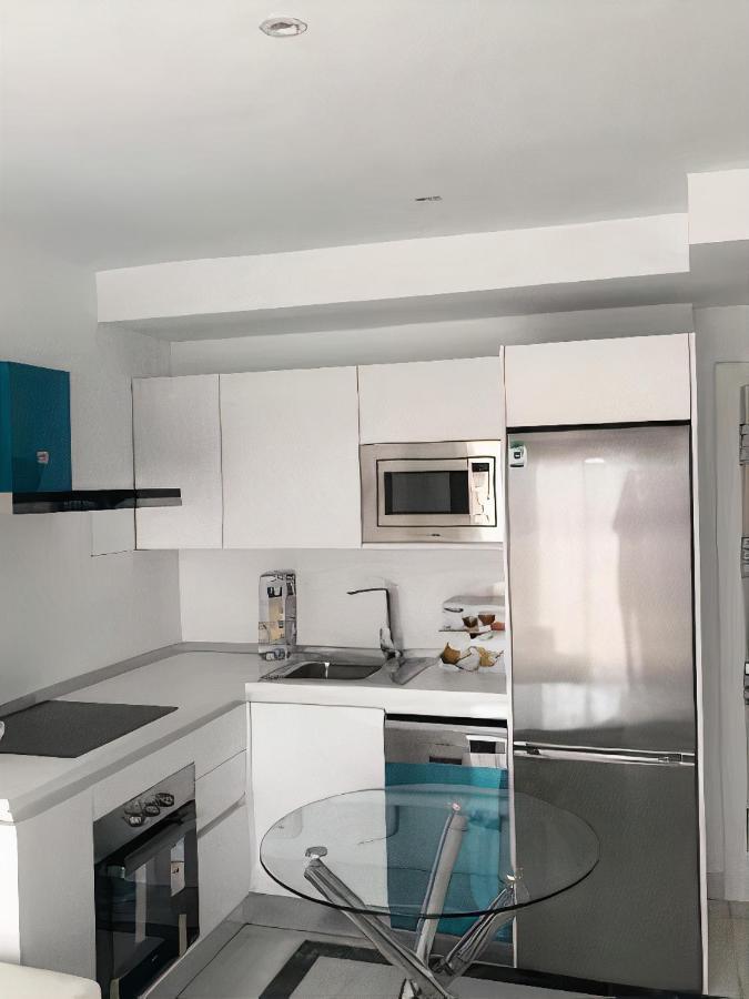 Apartamento 3 Home Suites Алмерия Екстериор снимка