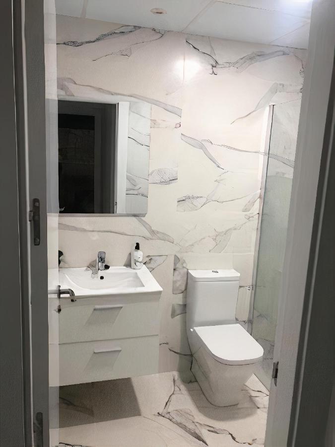 Apartamento 3 Home Suites Алмерия Екстериор снимка