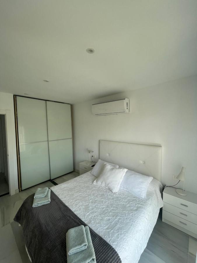 Apartamento 3 Home Suites Алмерия Екстериор снимка
